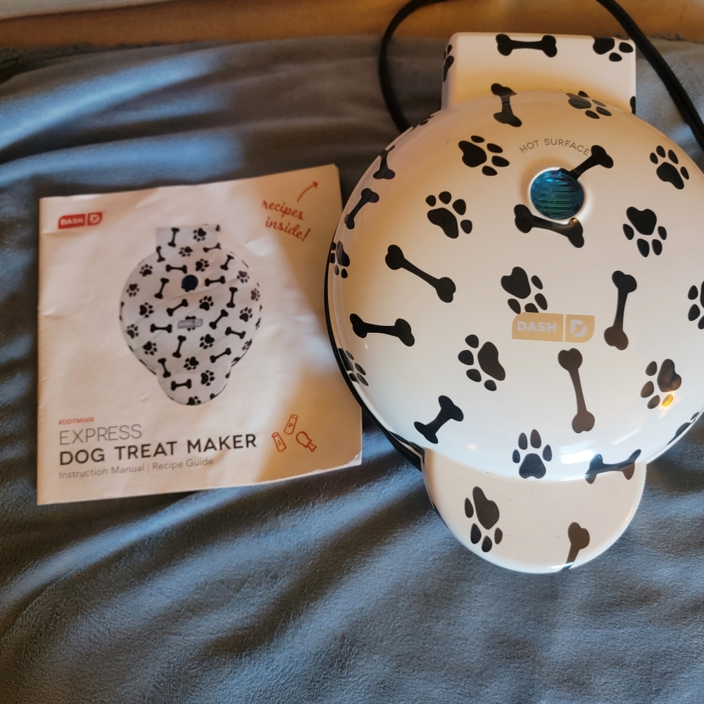 Dog treat maker
